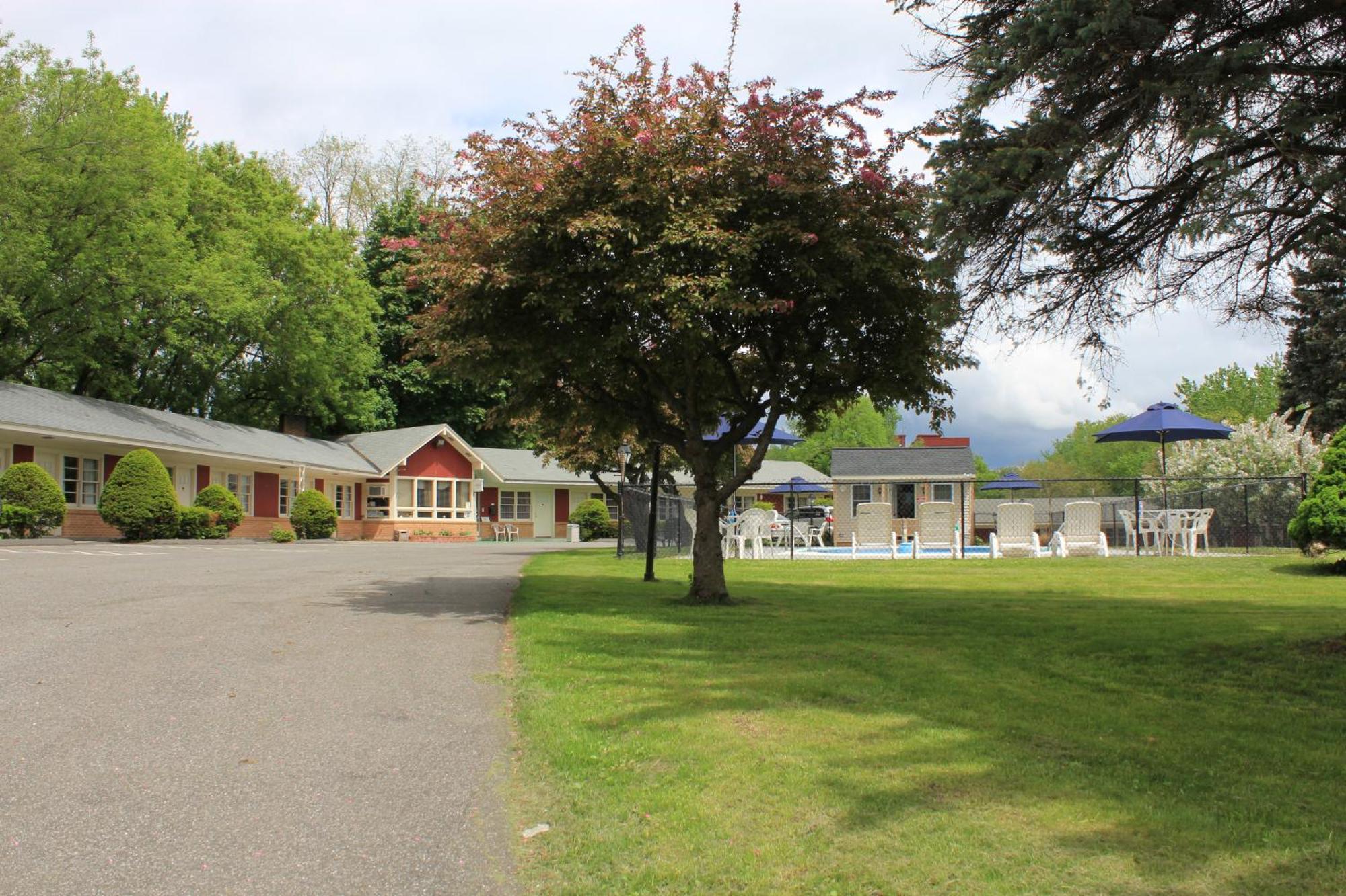 Berkshire Inn Pittsfield Kültér fotó