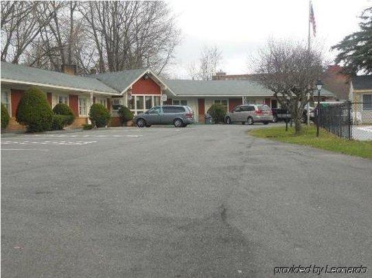 Berkshire Inn Pittsfield Kültér fotó