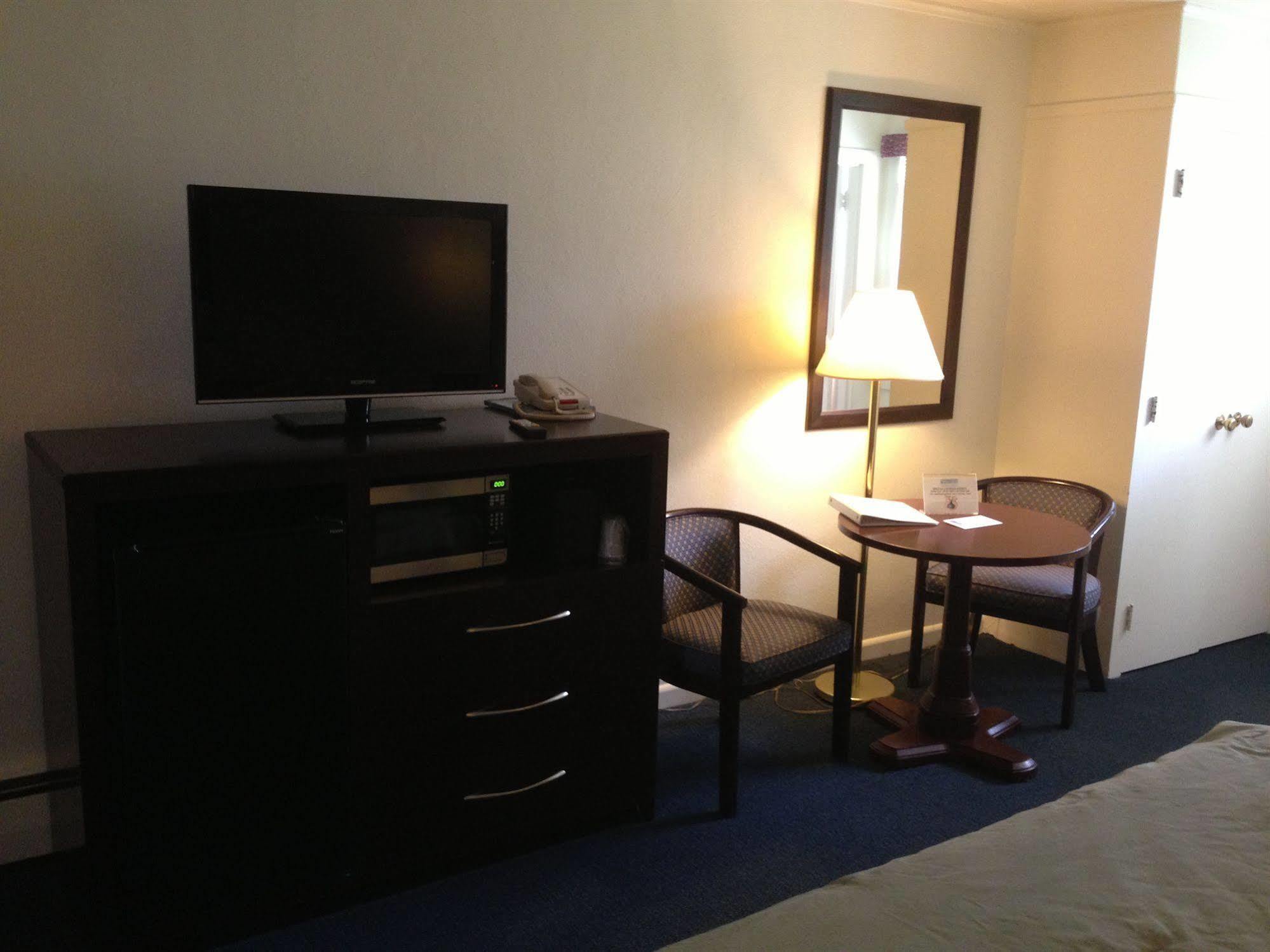 Berkshire Inn Pittsfield Kültér fotó