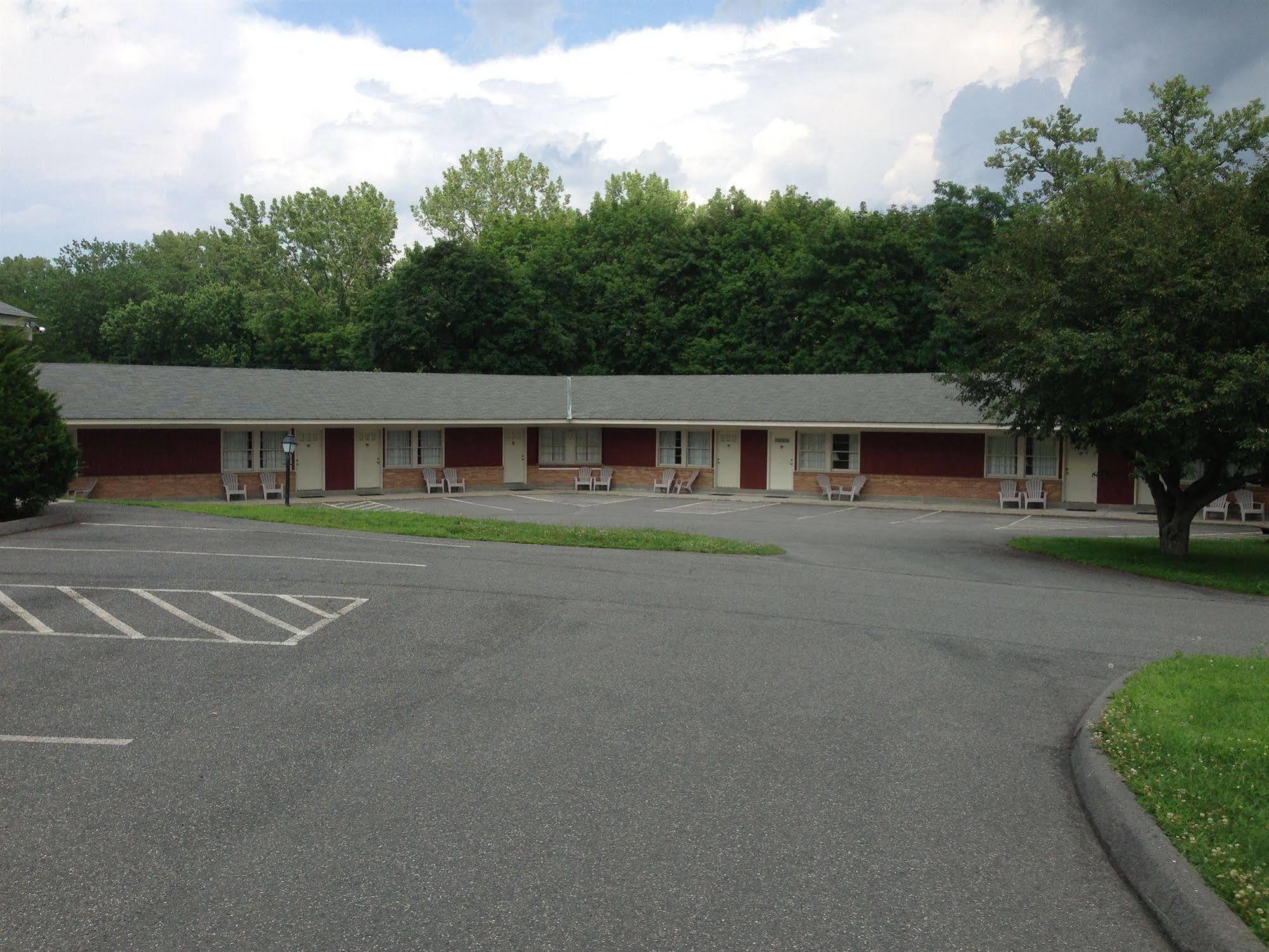 Berkshire Inn Pittsfield Kültér fotó