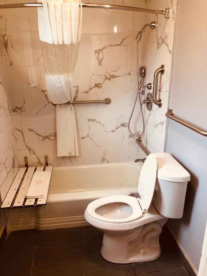 Berkshire Inn Pittsfield Kültér fotó